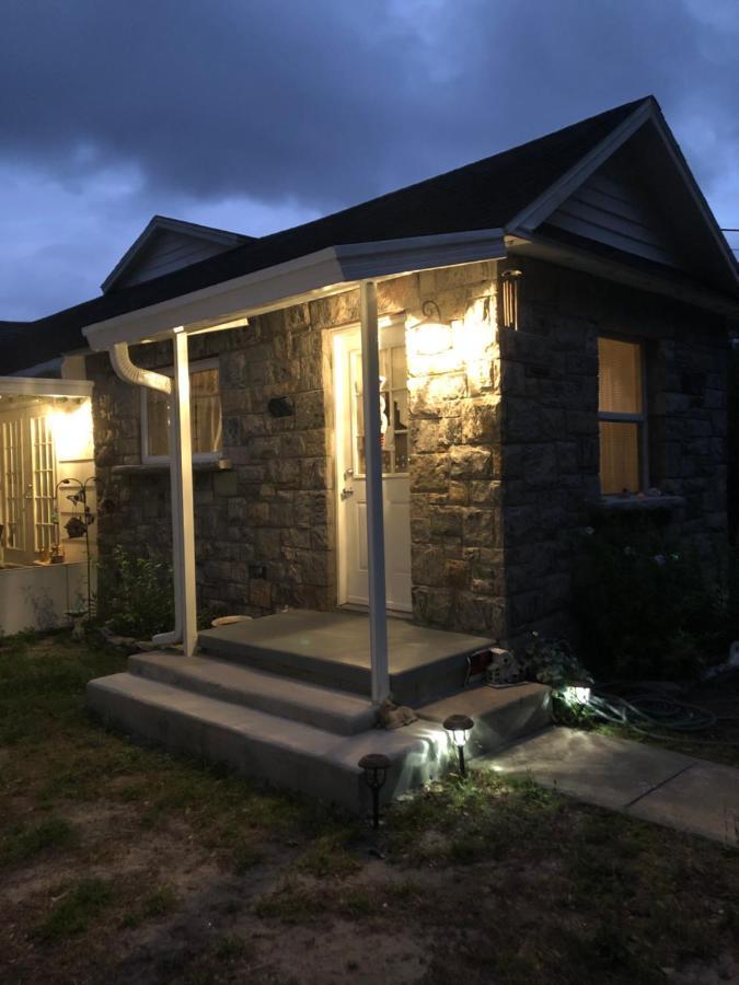 Cozy Cottage River House ウィーキ・ワチー エクステリア 写真
